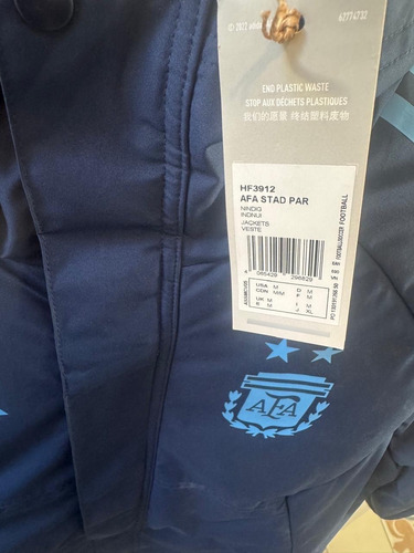 Camperón Parka Argentina Afa Adidas 2022/23 (Usado)
