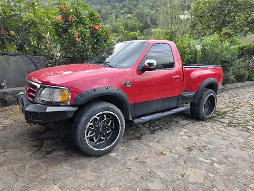 Ford F150 Recién Pintada, Soat Diciembre 1 Cabina 4x2
