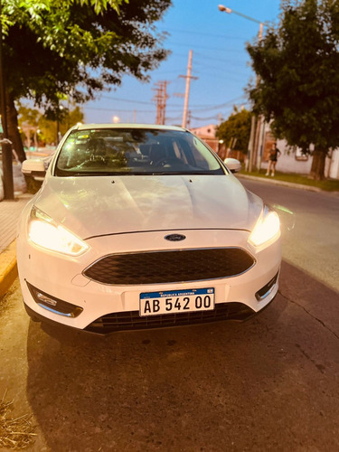 Ford Focus III 2.0 Se Plus Mt