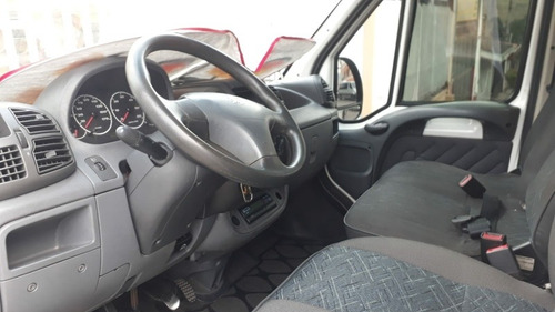 Peugeot Boxer Minibus 2009 2.8 Hdi 330m 16l 5p