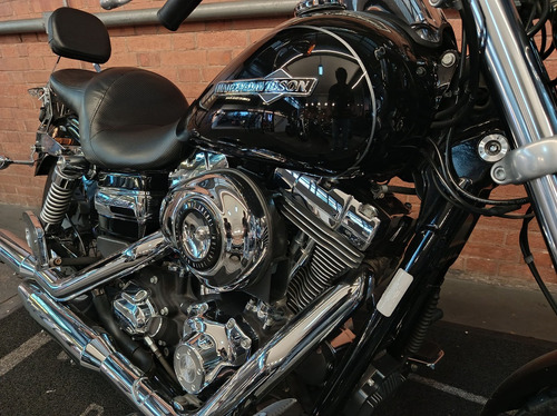 Harley-davidson Dyna Super Glide Custom