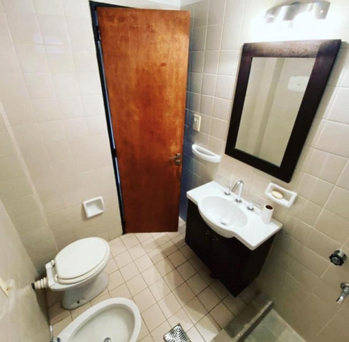 Imagen 10 de 20 de Departamento En Venta - 2 Dormitorios 1 Baño - 46mts2 - La Plata