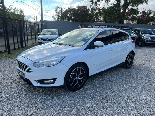 Ford Focus III 2.0 Titanium At6