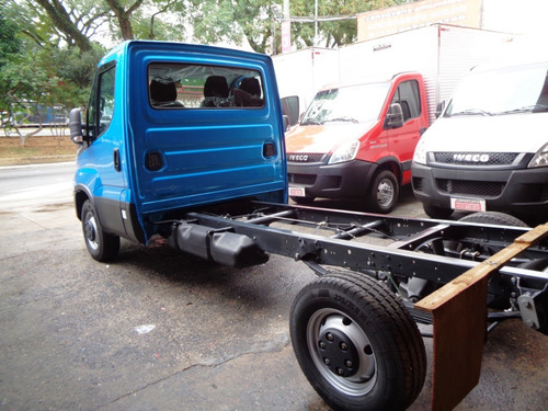 Imagem 5 de 10 de Iveco Daily 35.150
