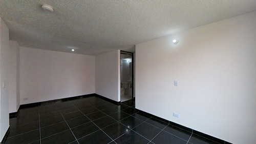  Hermoso Apartamento Soacha, Colombia (13728047906)