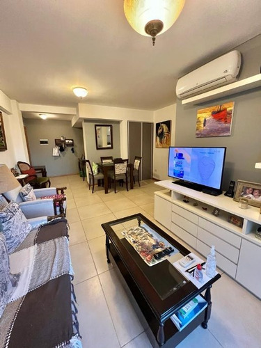 Imagen 5 de 10 de Departamento En Venta En Ituzaingo Norte