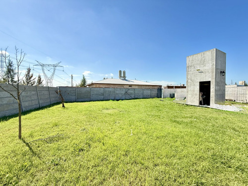 Venta De Casa 2 Dormitorios En Máximo Paz, Cañuelas