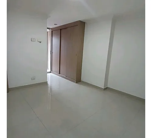 Vendo Apartamento En Edificio Con Ascensor, Barrio Obrero, Bello.