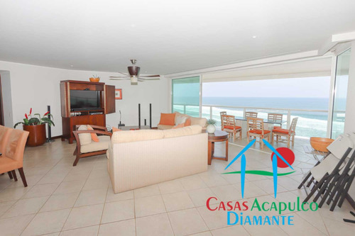 Cad Las Olas B14. Departamento De Playa En Oportunidad Por Otis. Terraza Con Vista Al Mar