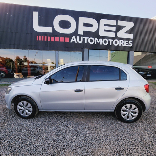 Imagen 5 de 11 de Volkswagen Gol Trend 1.6 Pack I C/gnc Modelo 2015