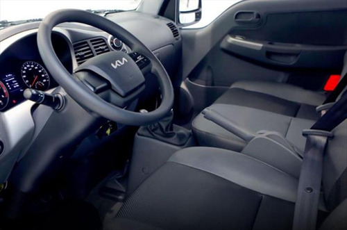 Kia Bongo Bongo K-2500 2.5 4x4 tb Diesel