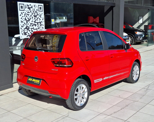 Volkswagen Fox 1.6 MSI TOTAL FLEX CONNECT 4P I-MOTION