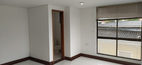 Imagen 7 de 18 de Consultorios En Venta Versalles 2790-23949