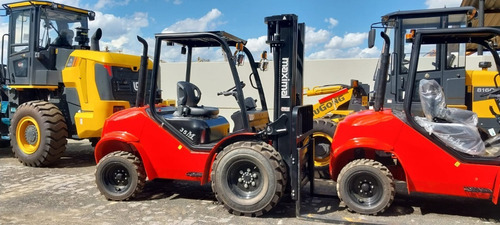 Empilhadeira Maximal Diesel 3,5t.off Road Zero Prontaentrega