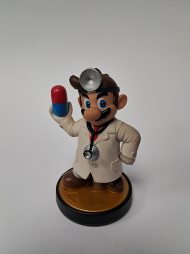 Dr Mario Amiibo  Nintendo Smash