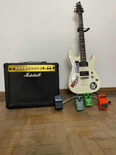 Guitarra Schecter Diamond Con Pedales Y Cubo Marshall