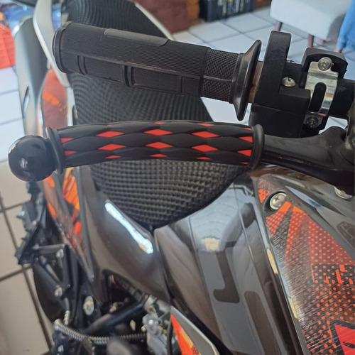 Cubre Manija Freno Antideslizante Vento Reptile Trek 200 Rojo