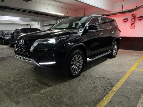 Imagen 15 de 18 de Toyota Sw4 Srx At 7 Asientos Okm 2022