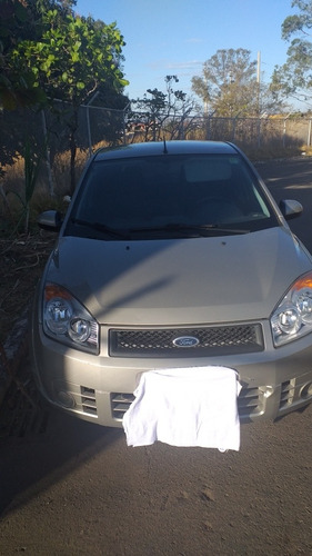 Imagem 2 de 4 de Ford Fiesta 2008 1.6 Trend Flex 5p