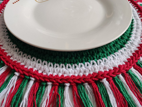 Set De 8 Manteles Tricolor Macramé Algodón 100 % Artesanal 