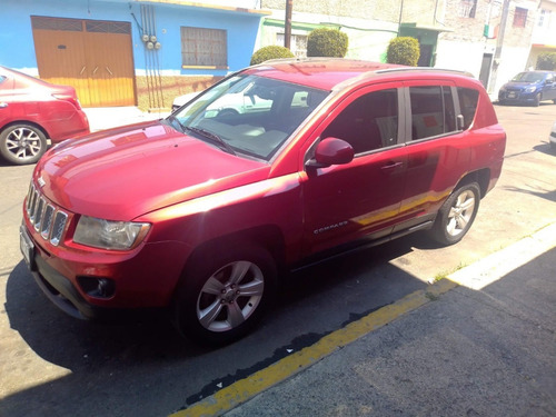 Imagen 1 de 14 de Jeep Compass Latitud 2014