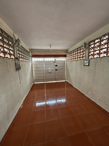 Casa En Venta En Los Héroes Tecamac