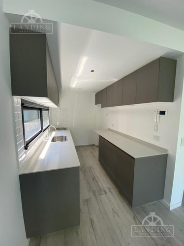 Imagen 4 de 12 de Departamento 2 Amb En Tigre - España 1053