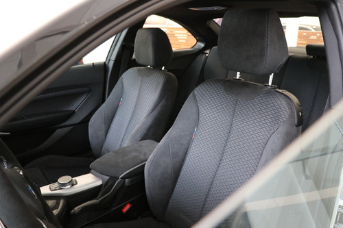 Imagen 21 de 23 de Bmw M 240 Lci Ii 2022