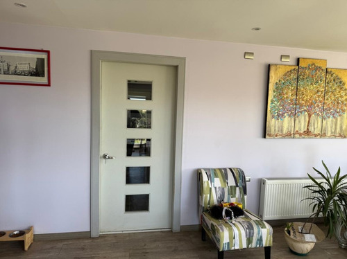 Casa Nueva. Categoria Premium, Vista Estero, Chonchi