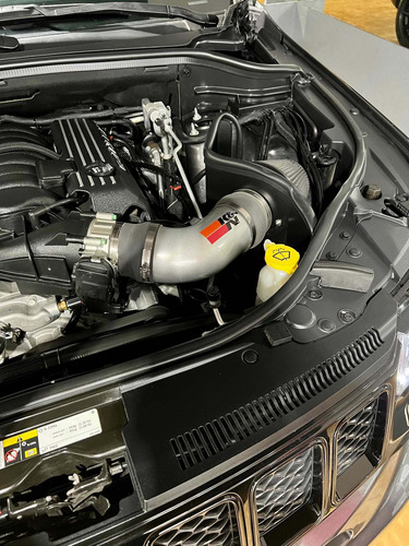 Imagen 24 de 25 de Jeep Grand Cherokee 2018 6.4 Srt Atx 465hp At