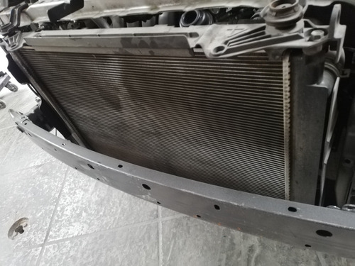 Imagen 3 de 5 de Radiador Toyota Rav 4 2017