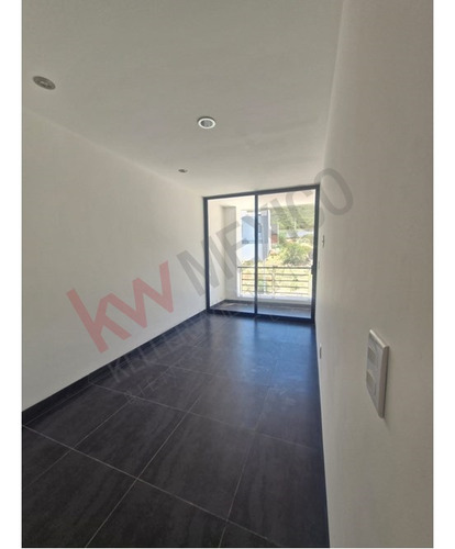 Casa En Venta En Nuevo Refugio Con Recámara En Planta Baja Con Baño