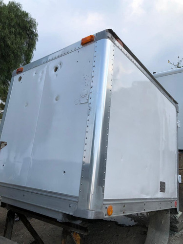 Imagen 6 de 15 de Caja Refrigerada Secas Redilas Nissan For Chevrolet