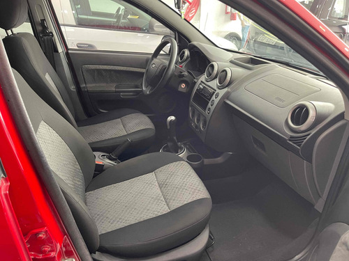 Ford Fiesta 1.6 ROCAM HATCH 8V FLEX 4P MANUAL