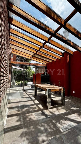 Casa En Renta En Condominio En Tecamachalco Totalmente Remodelada