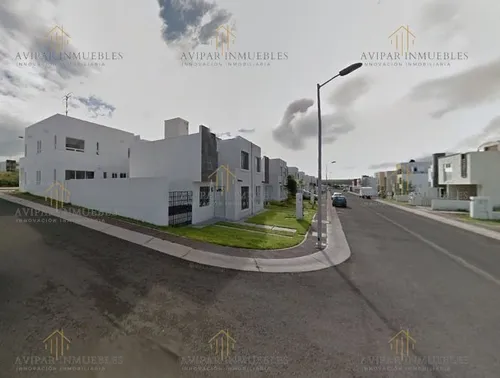 Venta De Casa En Av. Mirador De Sanata Rosa, El Mirador, El Marques Queretaro. Jtc085