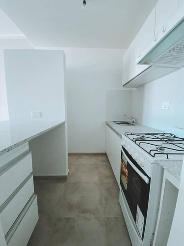 Imagen 4 de 19 de 1 Dormitorio - Balcon - 47 Mts - A Estrenar