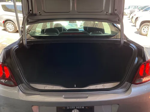 Peugeot 301 1.6 Allure At