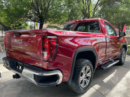 GMC Sierra 5.4 Cabina Regular Sle 4x4 At