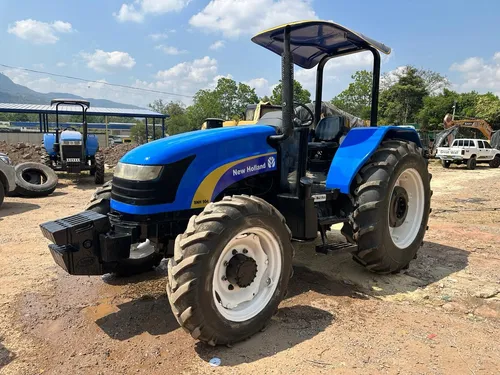 Tractor New Holland Chino