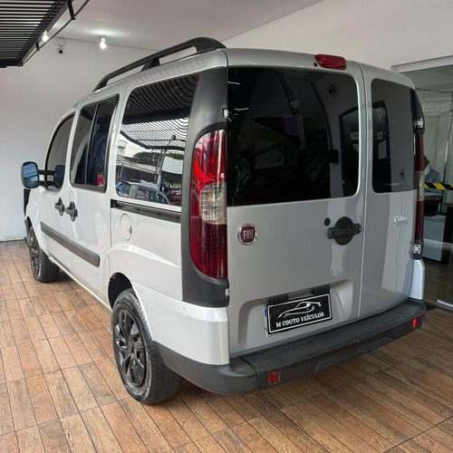Fiat Doblo 1.8 16v Essence 7l Flex 5p