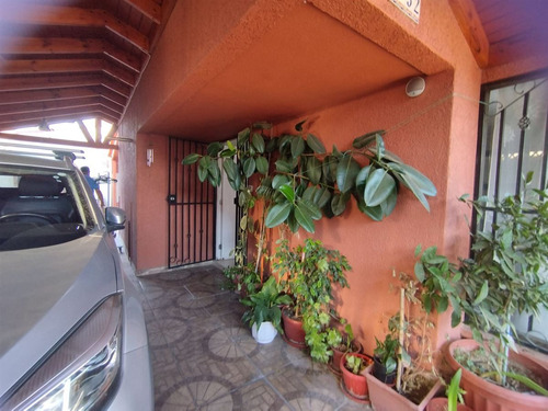 Casa En Venta 3d, 3b, Barrios Los Castaños Comuna De Maipú