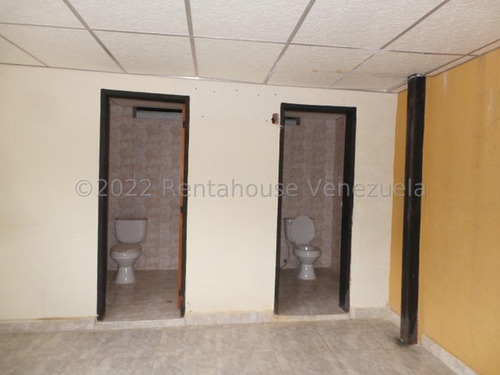 Galpon En Excelente Precio En El Limon Venta Area Carga Descarga Luz Trifasica Oficinas Sala Reuniones Negociable Estef 24-14205