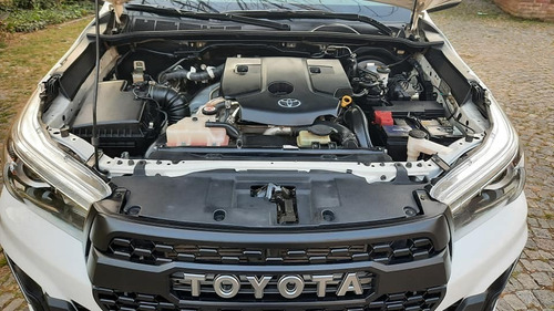 Imagen 13 de 15 de Toyota Hilux 2.4 Dx 4x4 2017 Cuero Linea 19 Accesorios Unica