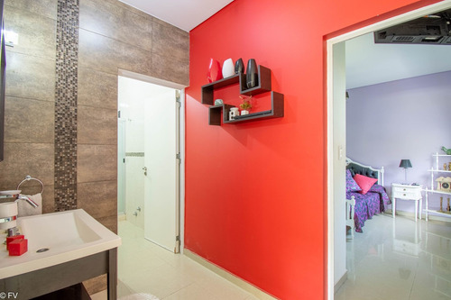 Casa En Venta En Cantegril Funes Con Piscina