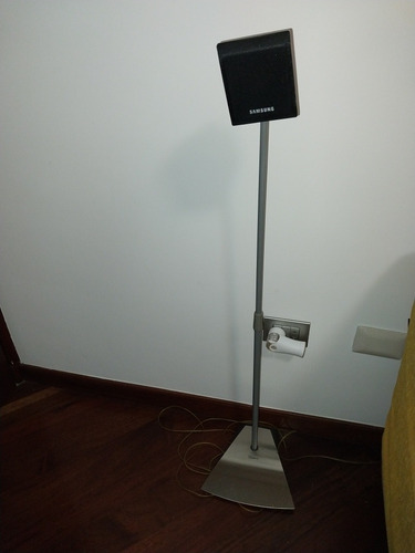 Imagen 8 de 9 de Televisor LG 42 Pulgadas Led Con Base Pared