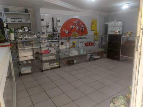 Vende-se Loja Comercial Em Venda Nova
