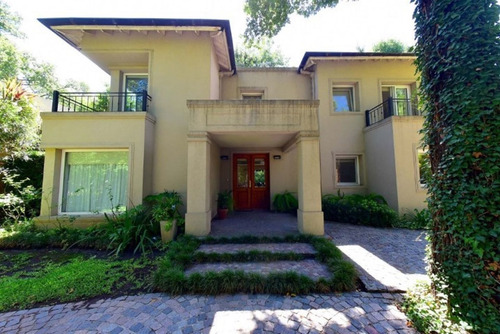 Venta Casa 6 Ambientes,los Berros Bella Vista