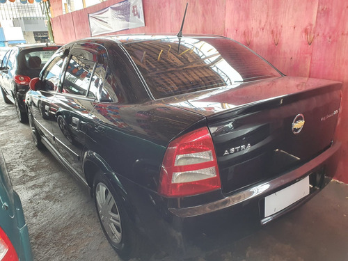 Chevrolet Astra 2.0 Mpfi Comfort Sedan 8v Flex 4p Manual