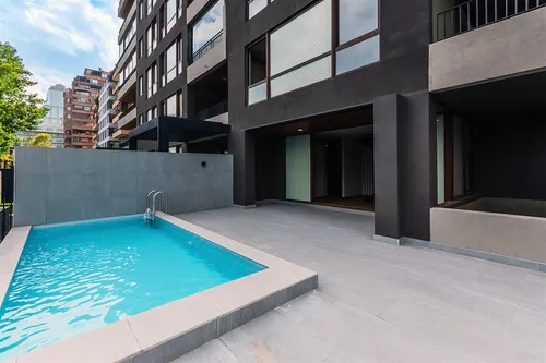Duplex En Venta De 1d-2b Piscina, Terraza Y Quincho.